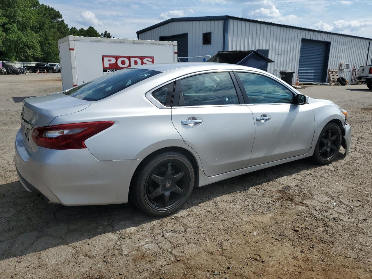 2018 Nissan Altima 2.5 S - Фото 3