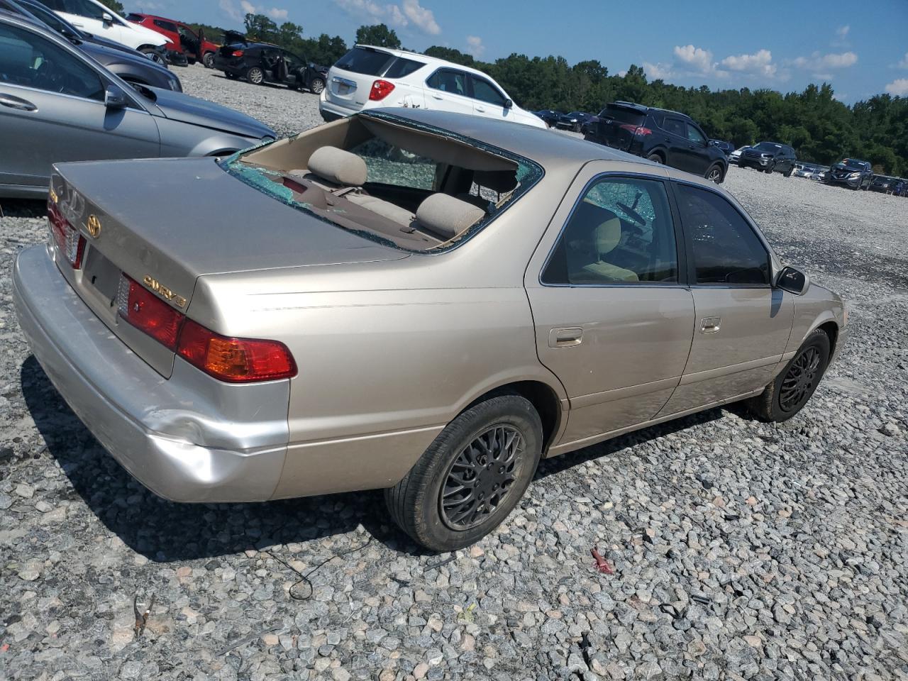 2001 Toyota Camry Ce - Фото 3