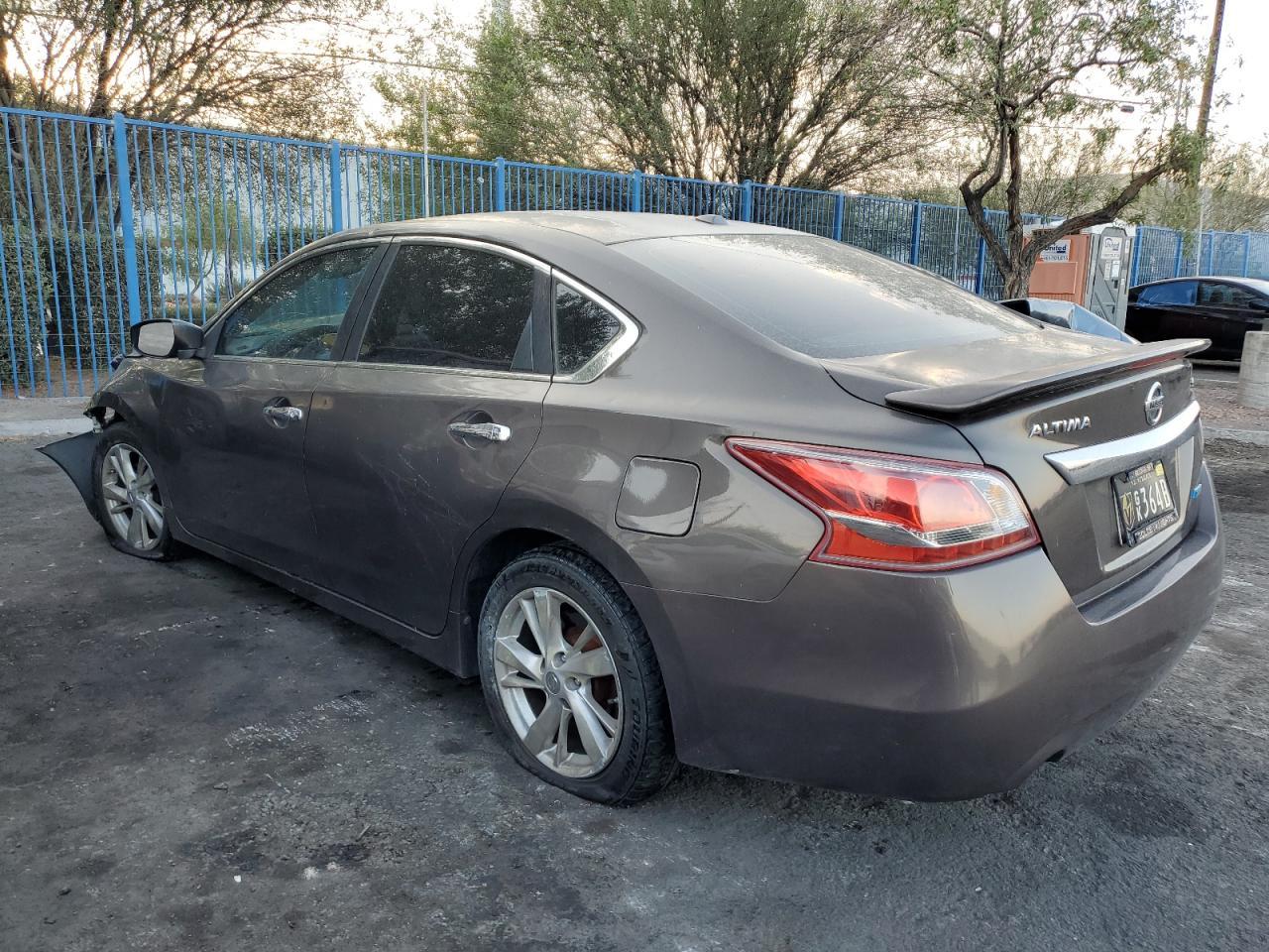 2013 Nissan Altima 2.5 - Image 2
