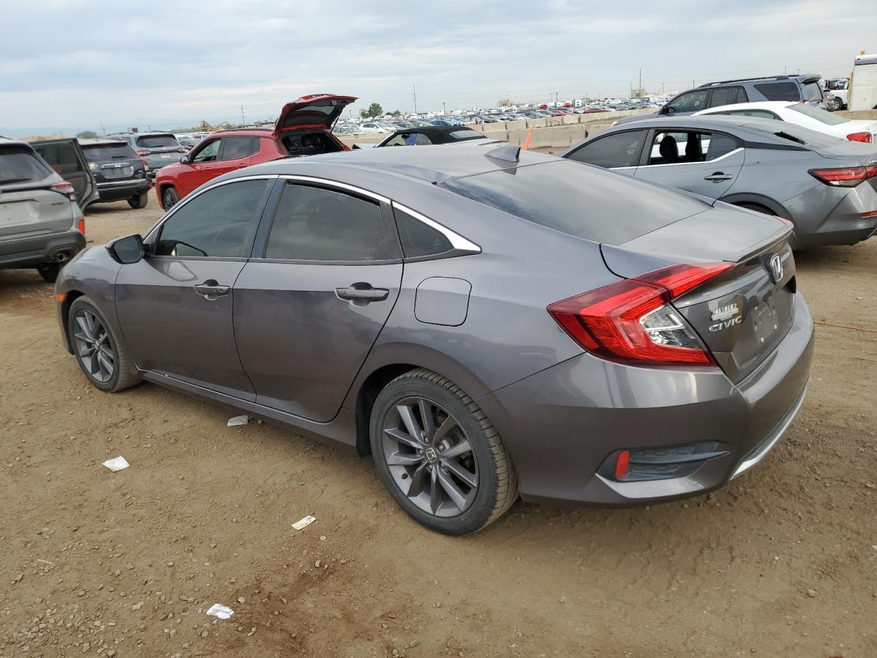 2019 Honda Civic Ex - Image 2