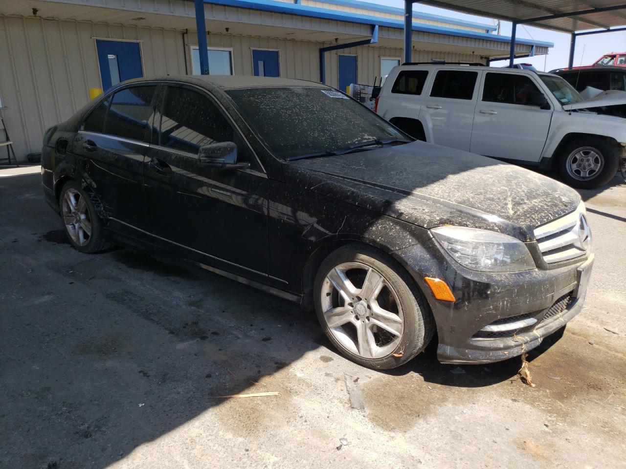 2011 Mercedes-Benz C 300 - Image 4
