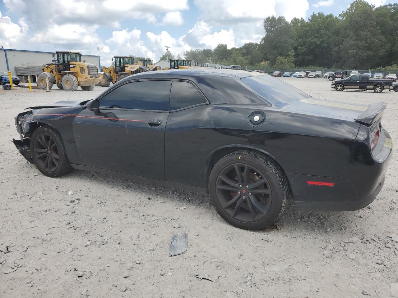 2018 Dodge Challenger Sxt - Фото 2