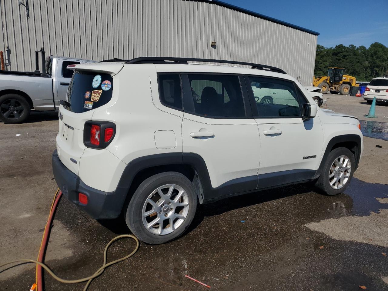 2019 Jeep Renegade Latitude - Фото 3