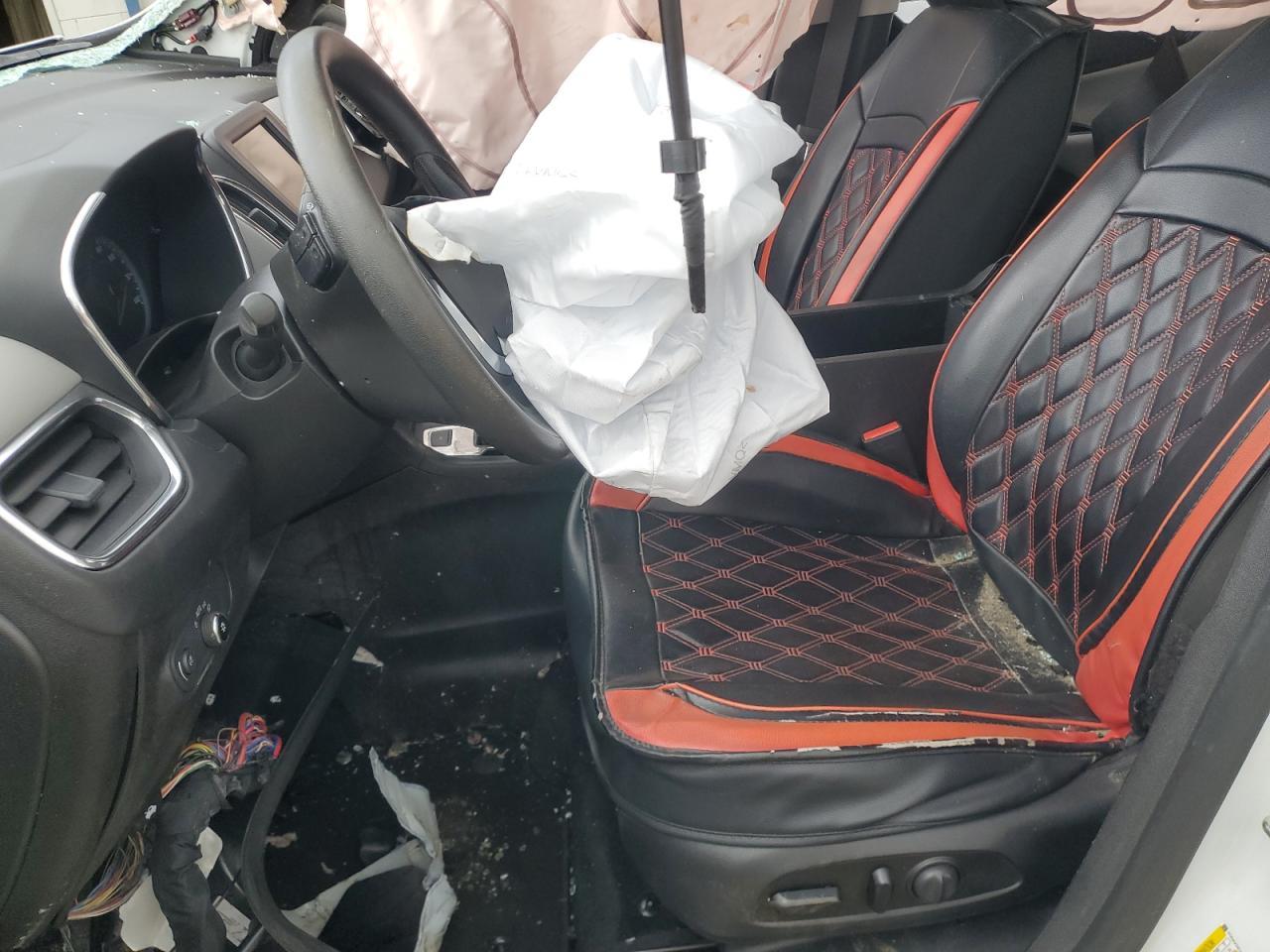 2019 Chevrolet Equinox Ls - Image 7