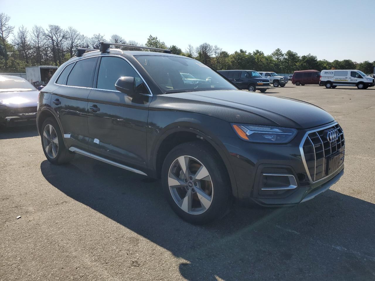2023 Audi Q5 Premium Plus 40 - Image 4