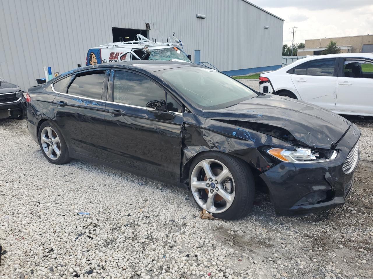 2015 Ford Fusion Se - Фото 4
