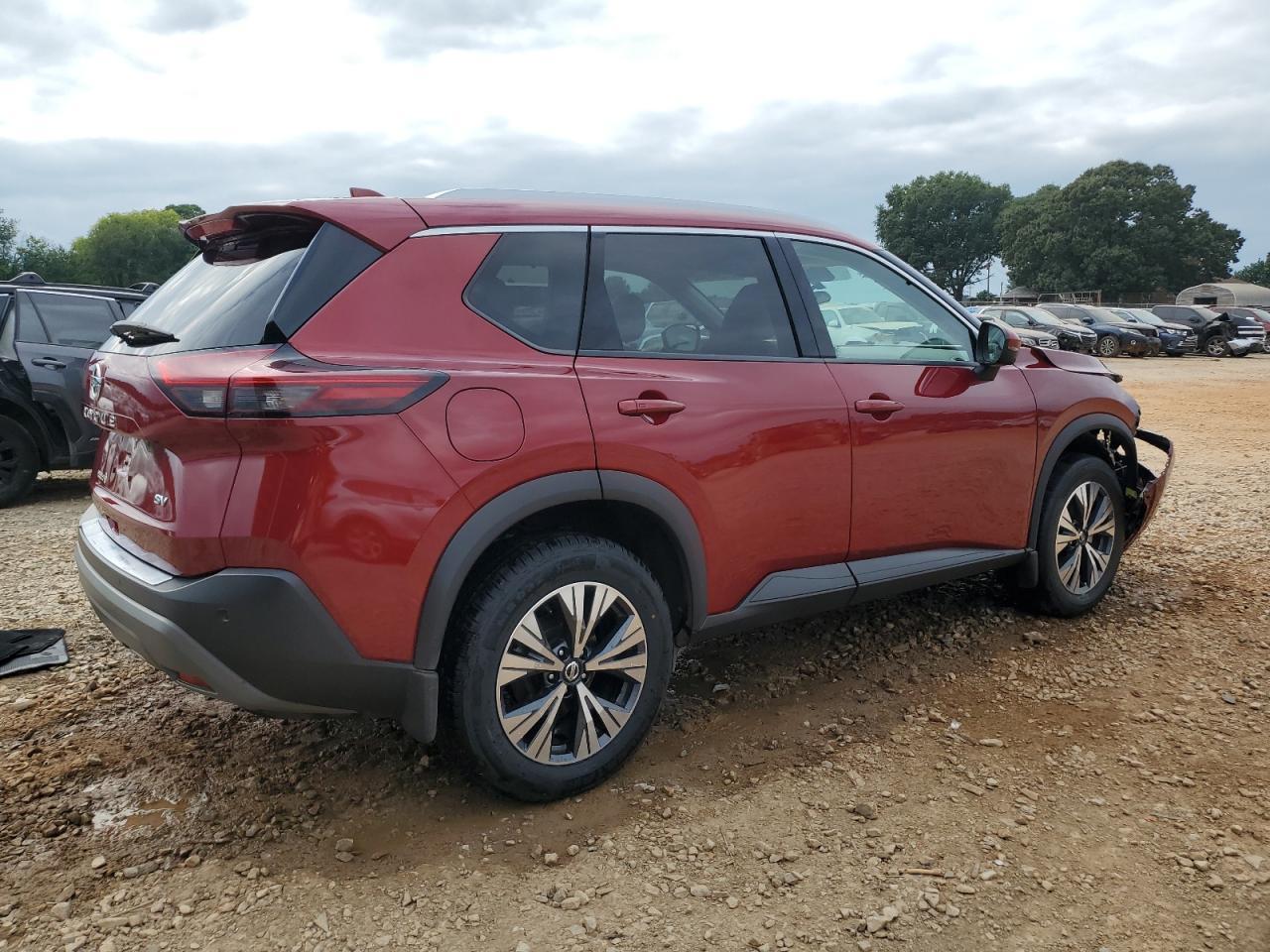 2021 Nissan Rogue Sv - Image 3