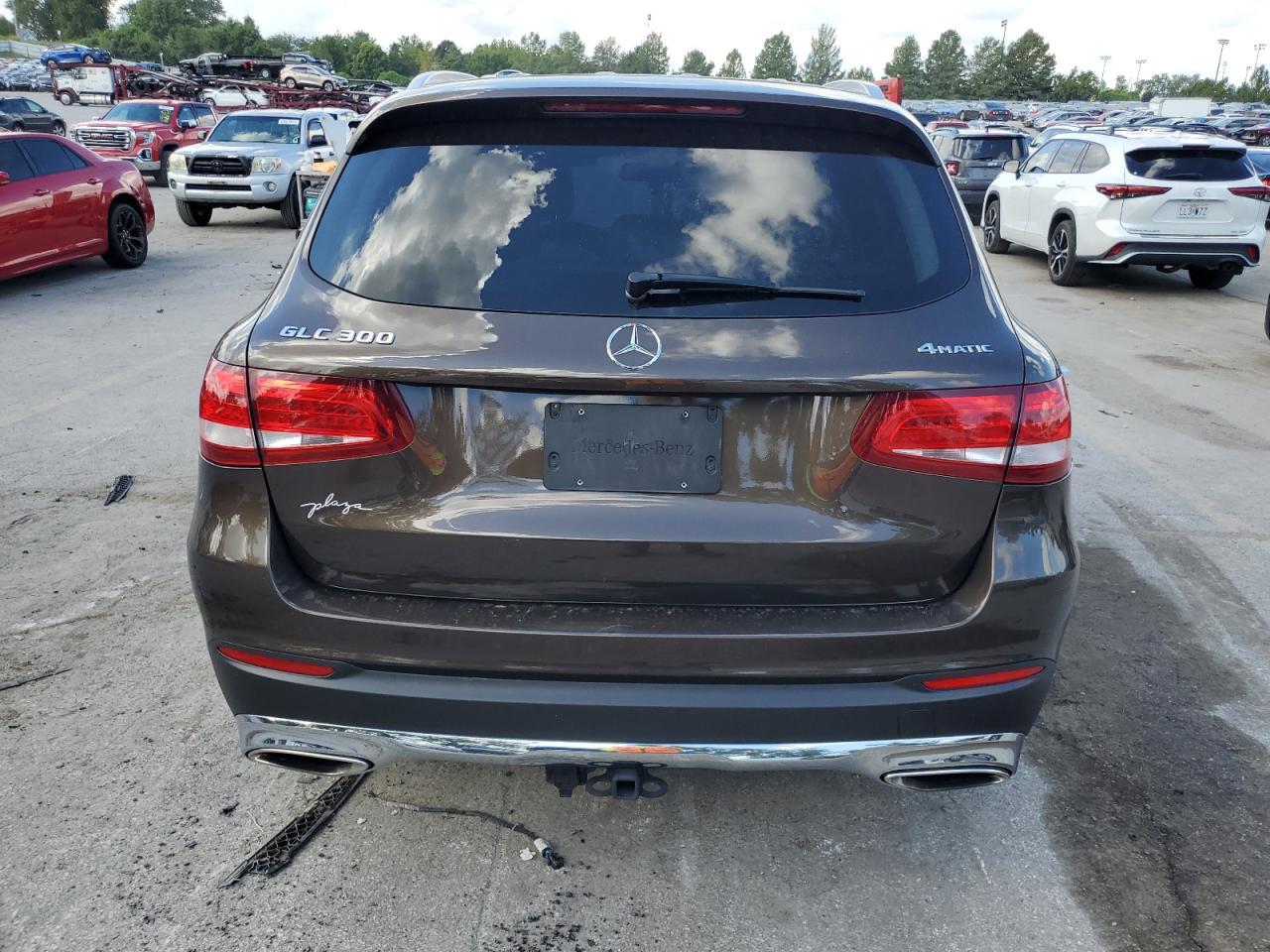 2018 Mercedes-Benz Glc 300 4Matic - Фото 6
