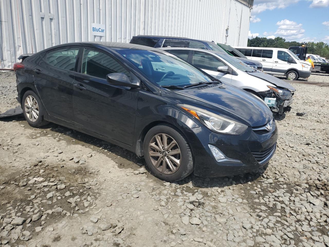2015 Hyundai Elantra Se - Фото 4