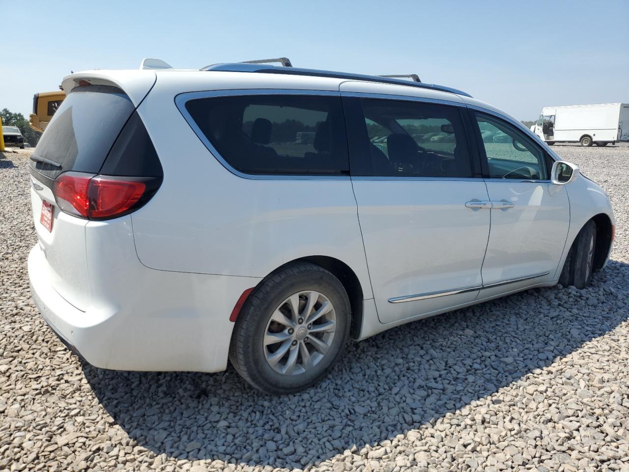 2019 Chrysler Pacifica Touring L - Фото 5