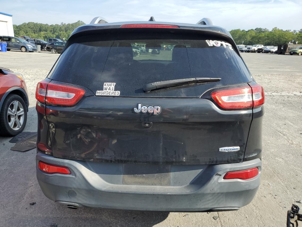 2016 Jeep Cherokee Latitude - Фото 6
