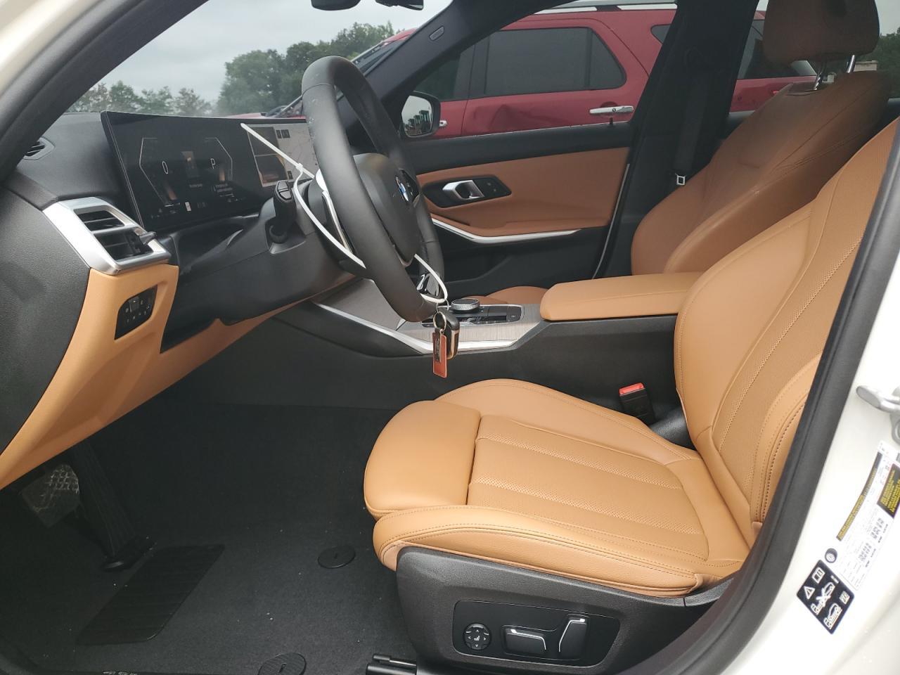 2025 BMW 330Xi - Фото 7