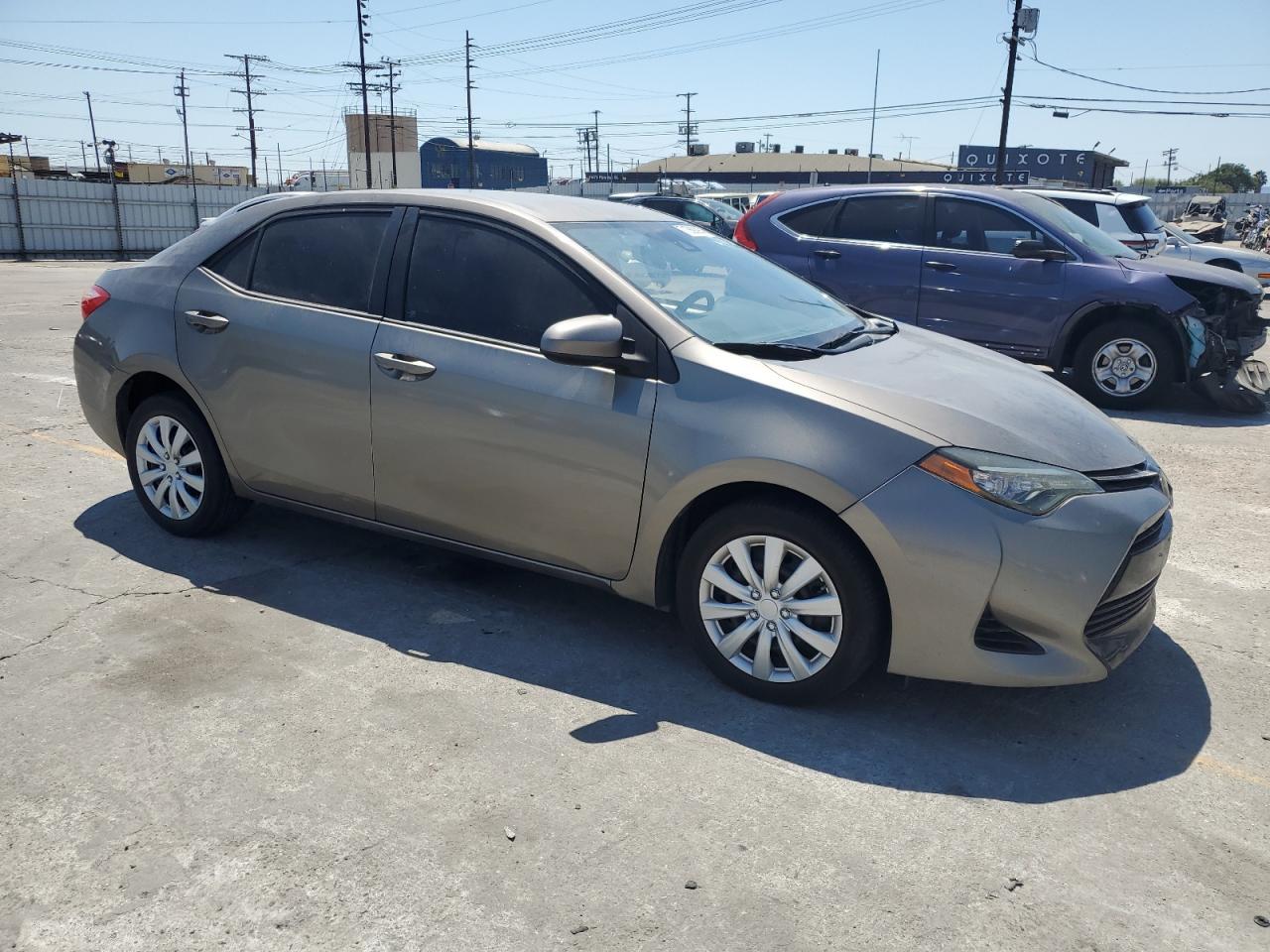 2017 Toyota Corolla L - Фото 4