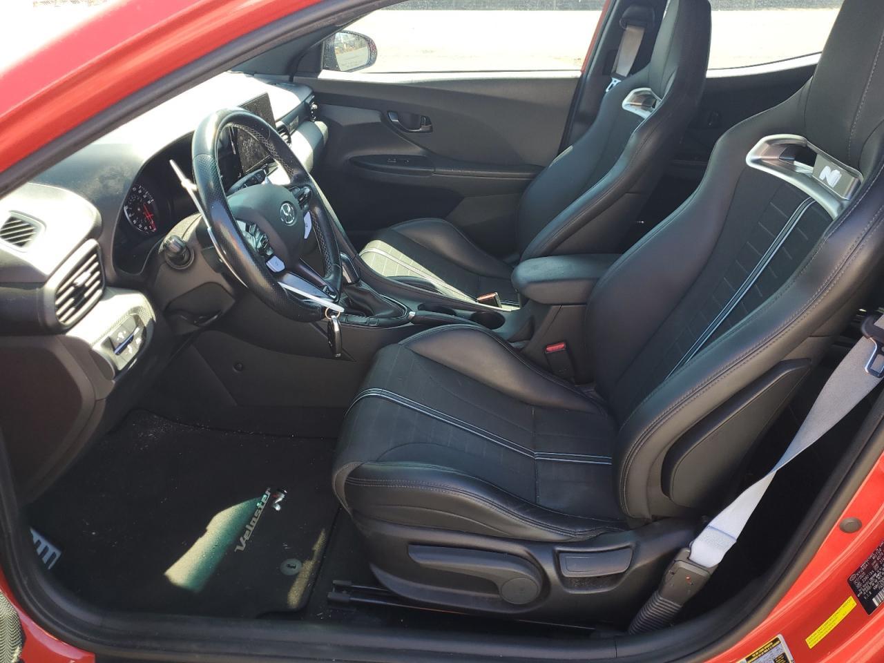 2021 Hyundai Veloster N - Фото 7