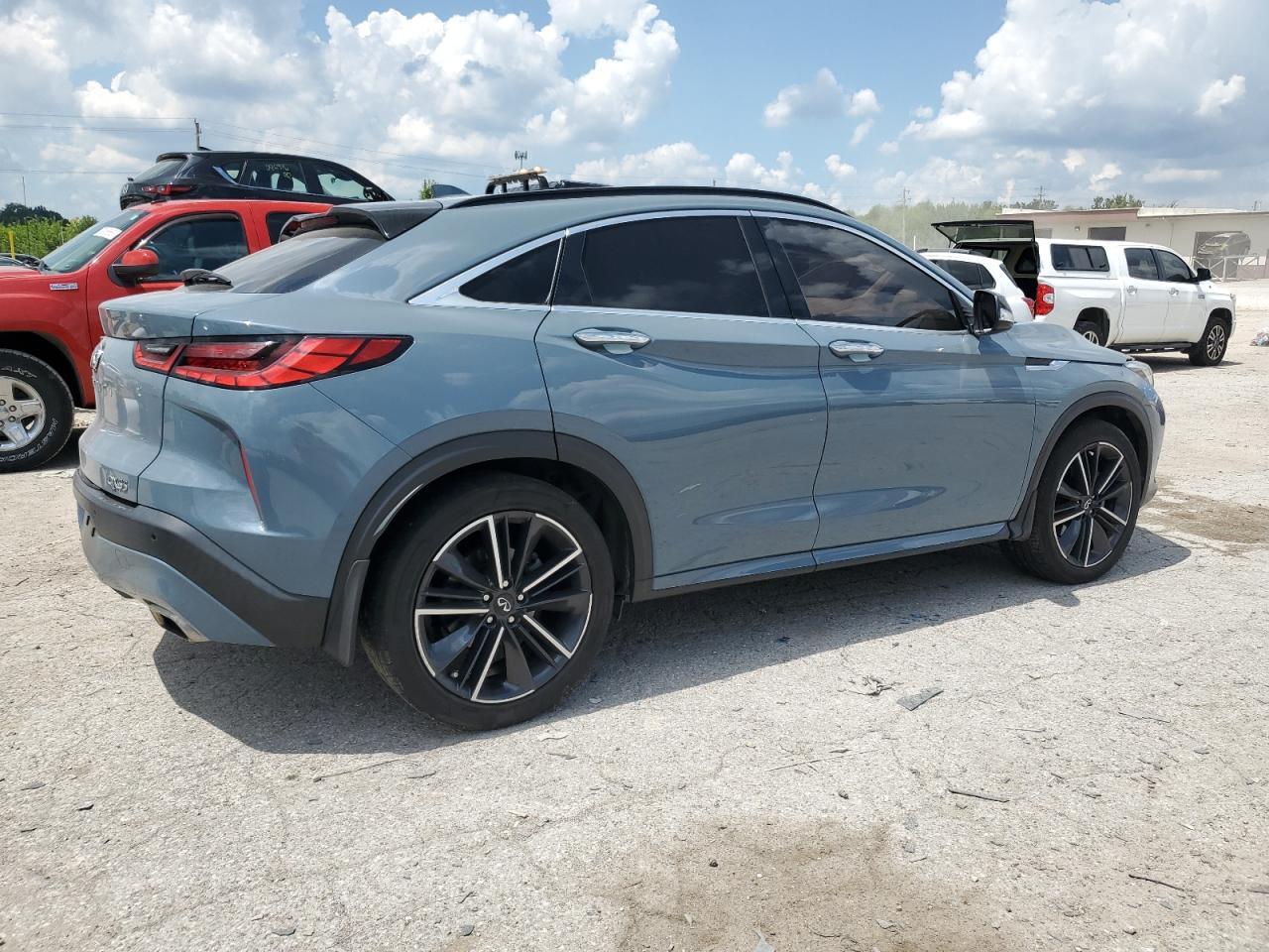2022 Infiniti Qx55 Luxe - Фото 3