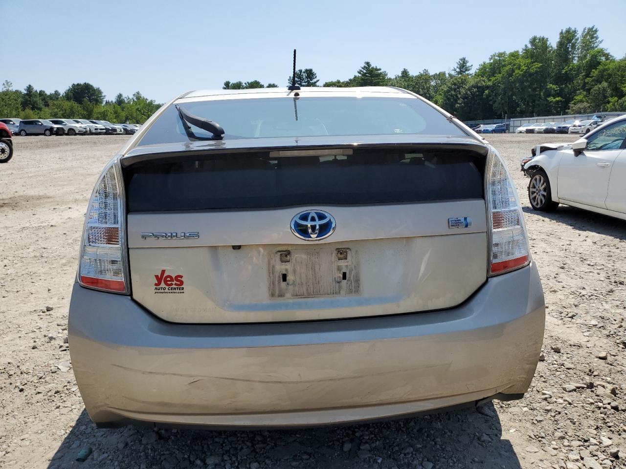 2011 Toyota Prius - Фото 6