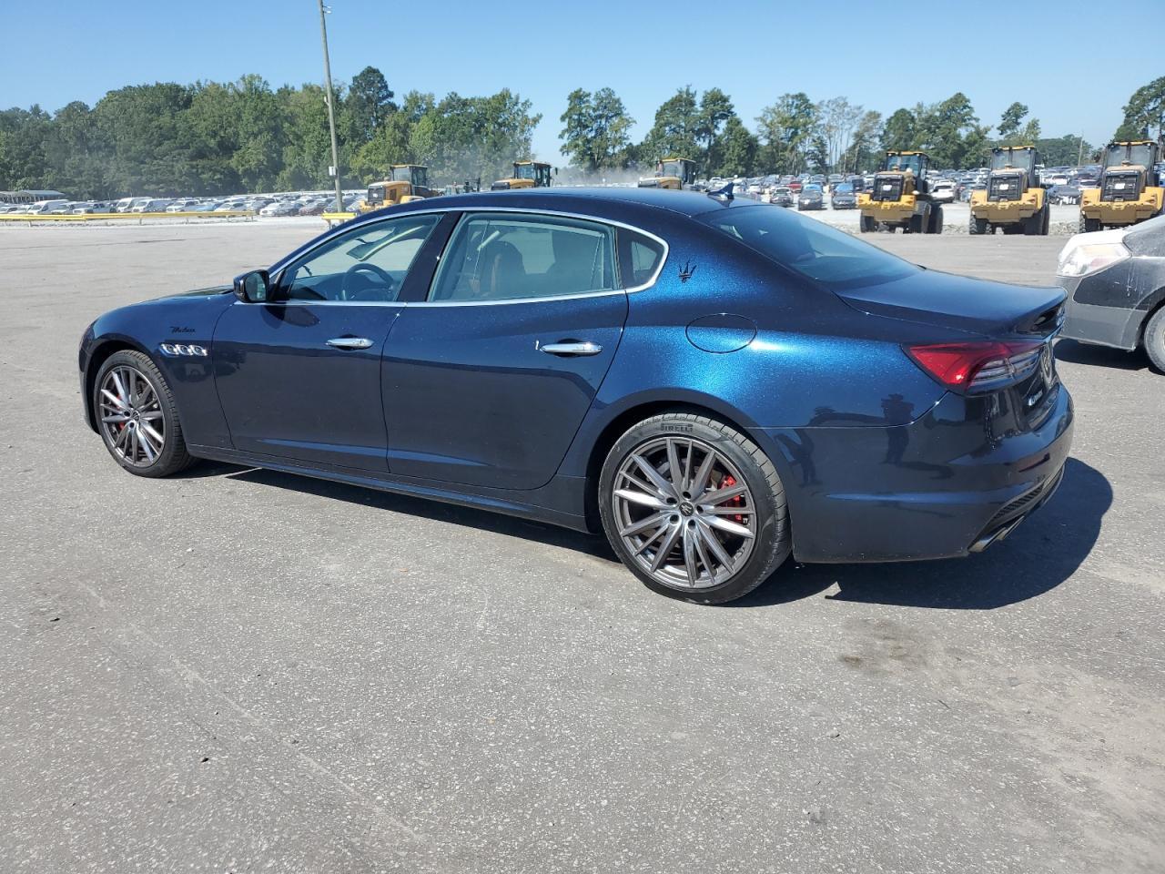 2023 Maserati Quattroporte Modena - Фото 2