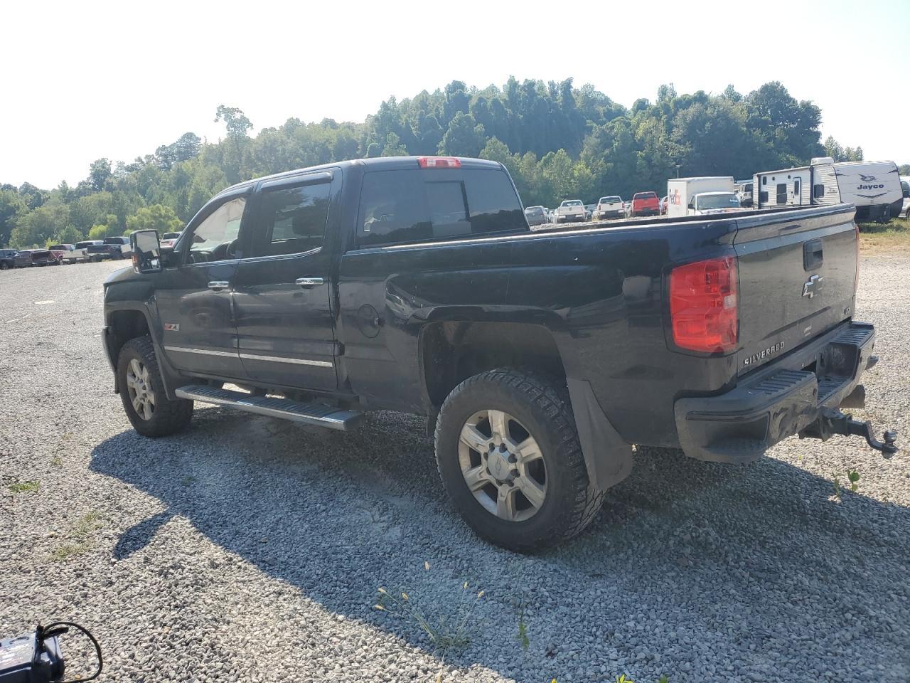 2017 Chevrolet Silverado K2500 Heavy Duty Ltz - Фото 2