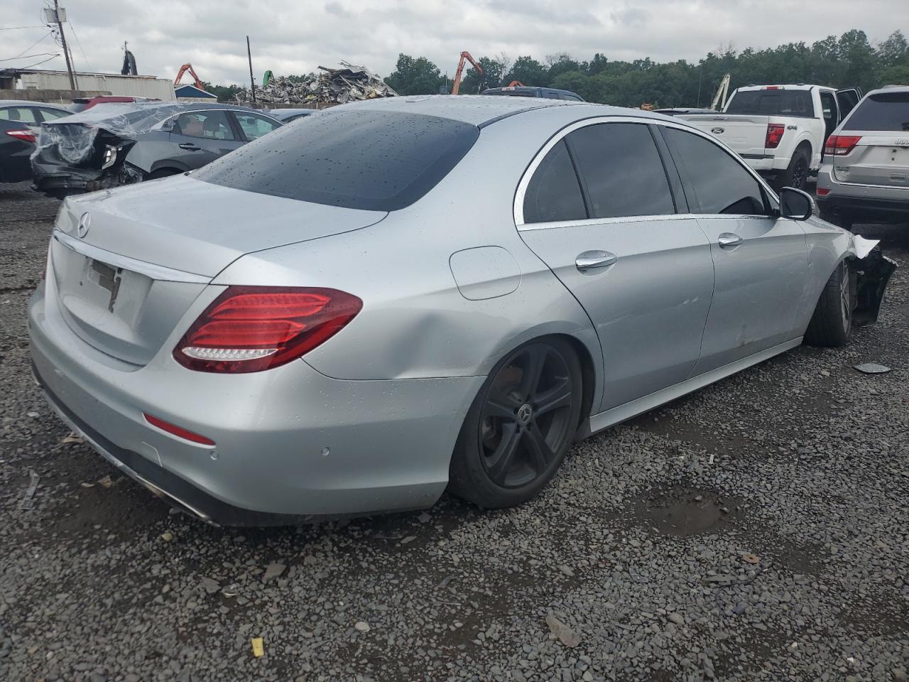2017 Mercedes-Benz E 300 4Matic - Image 3