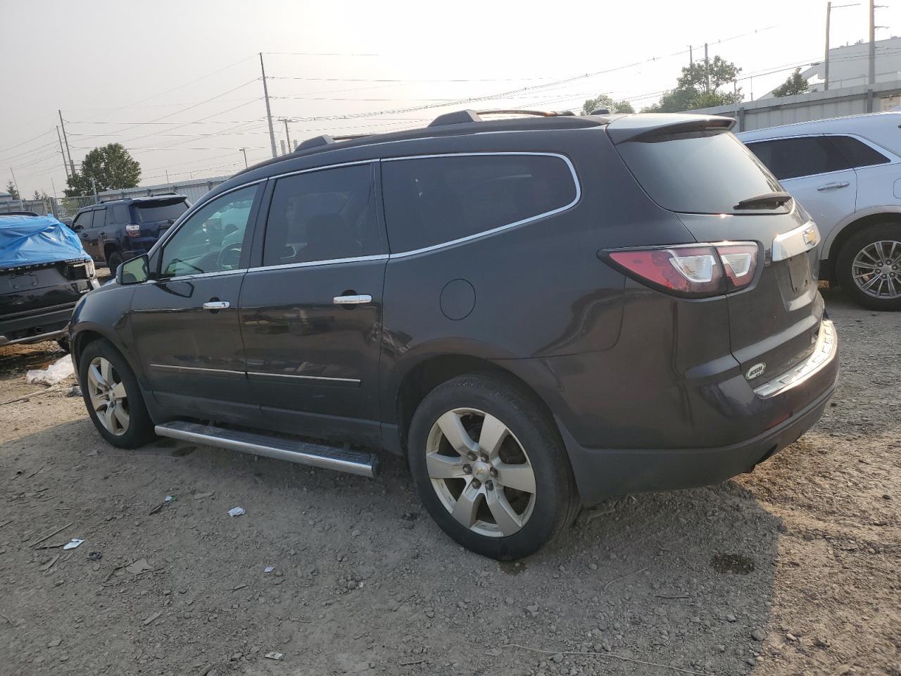2013 Chevrolet Traverse Ltz - Image 2
