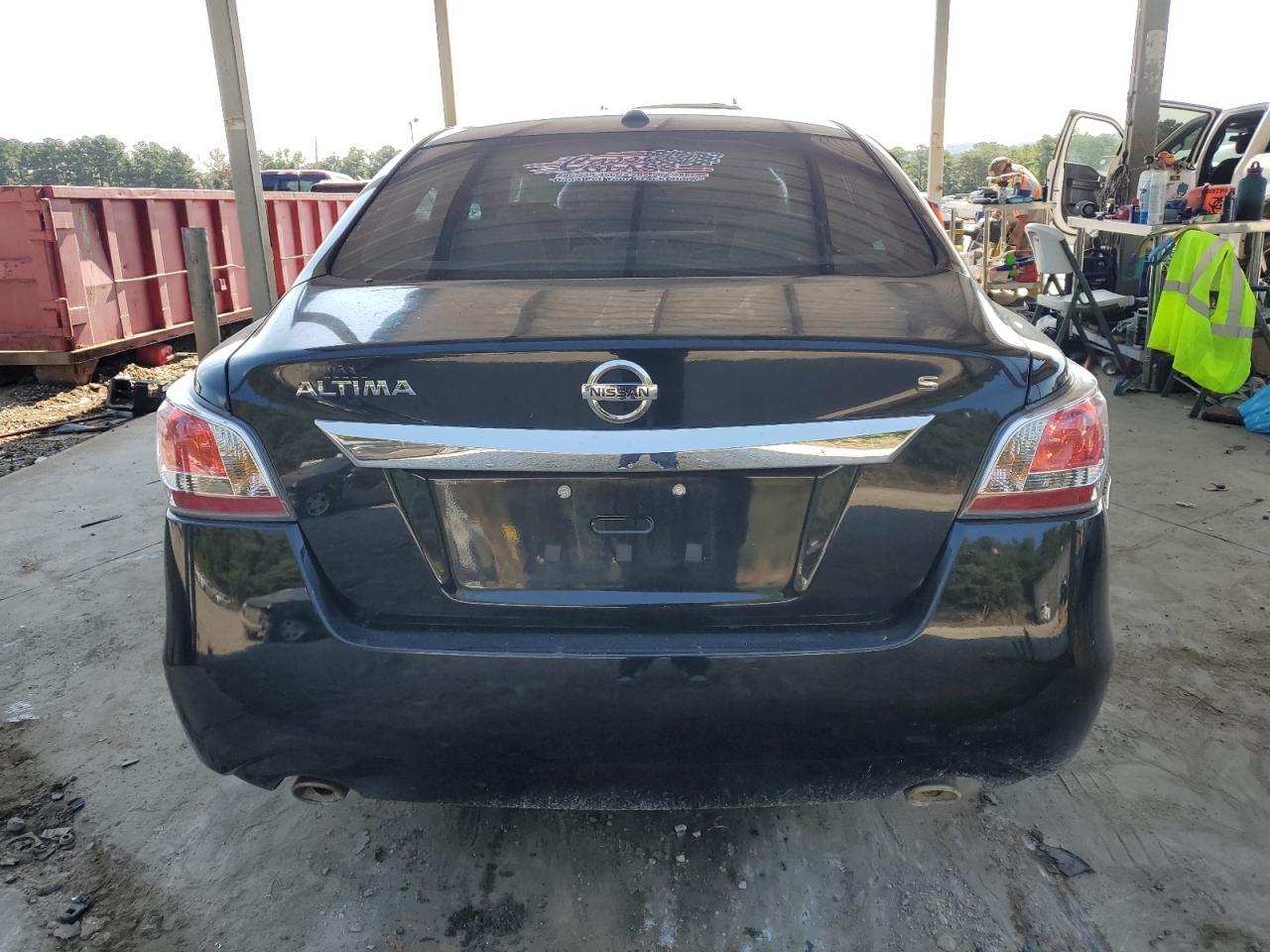 2015 Nissan Altima 2.5 - Image 6