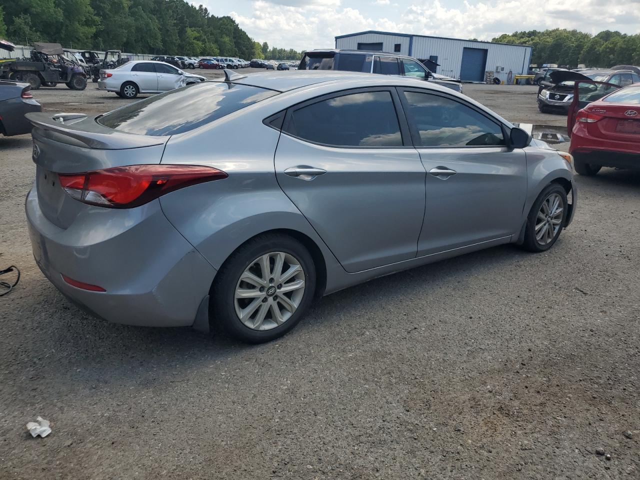 2015 Hyundai Elantra Se - Фото 3