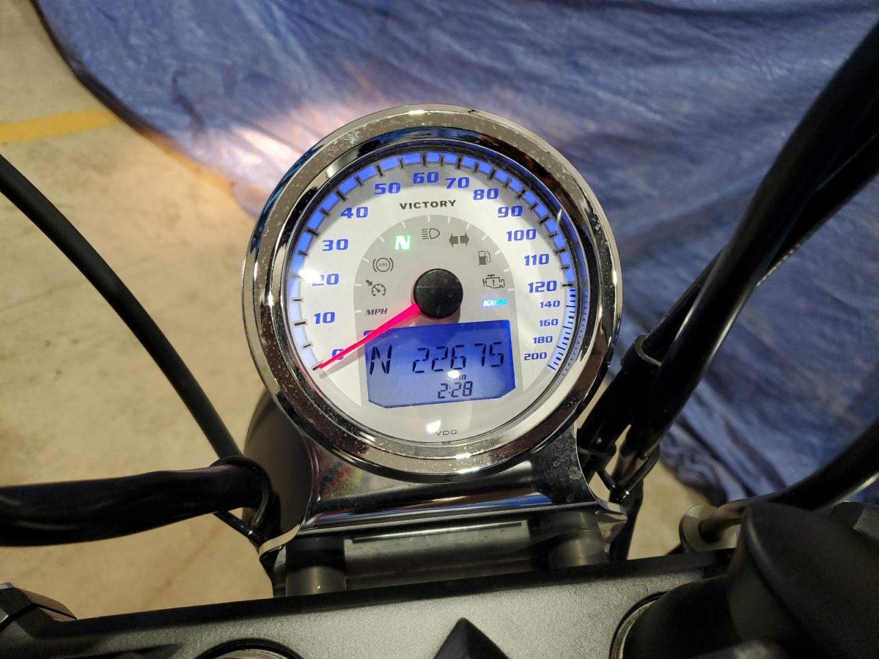 2014 Victory Motorcycles High-Ball - Фото 7