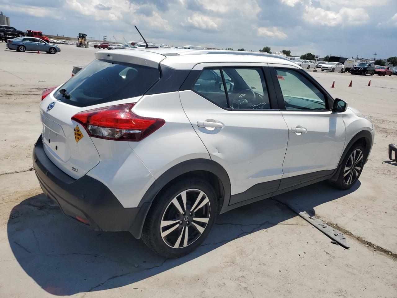 2020 Nissan Kicks Sv - Фото 3