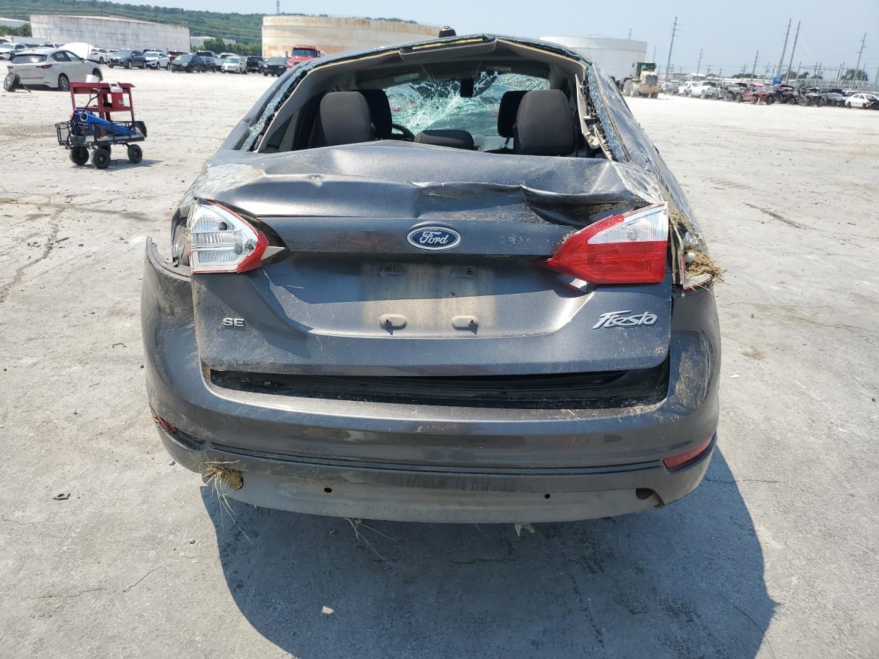 2016 Ford Fiesta - Image 6