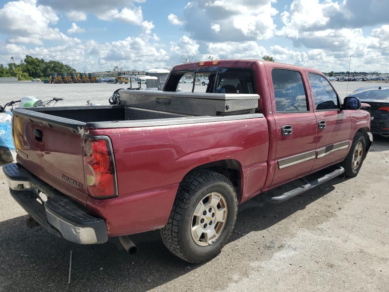 2005 Chevrolet Silverado C1500 - Фото 3