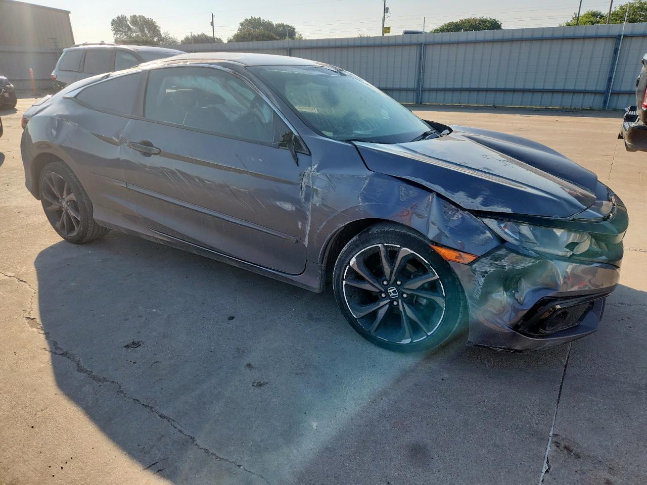 2019 Honda Civic Sport - Image 4