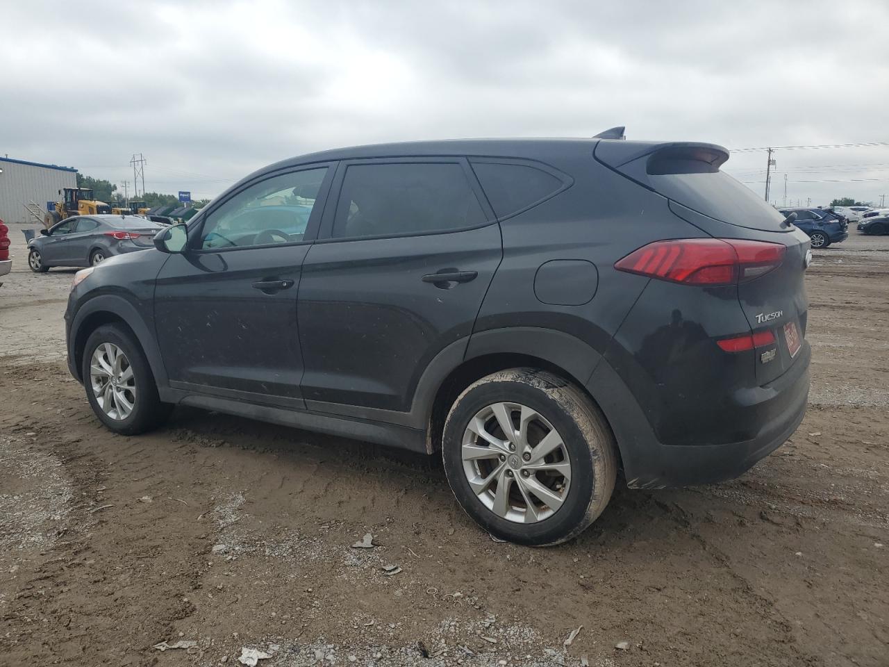2021 Hyundai Tucson Se - Image 2