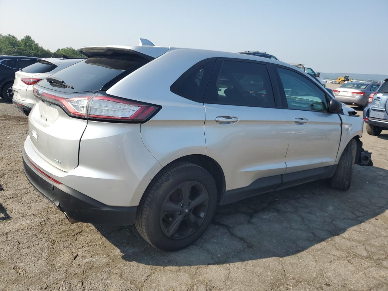 2018 Ford Edge Se - Фото 3