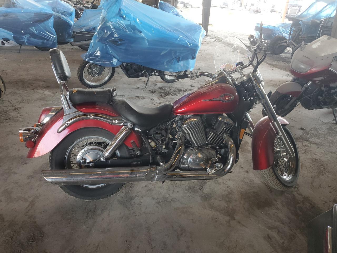 2003 Honda Vt750 Cdb