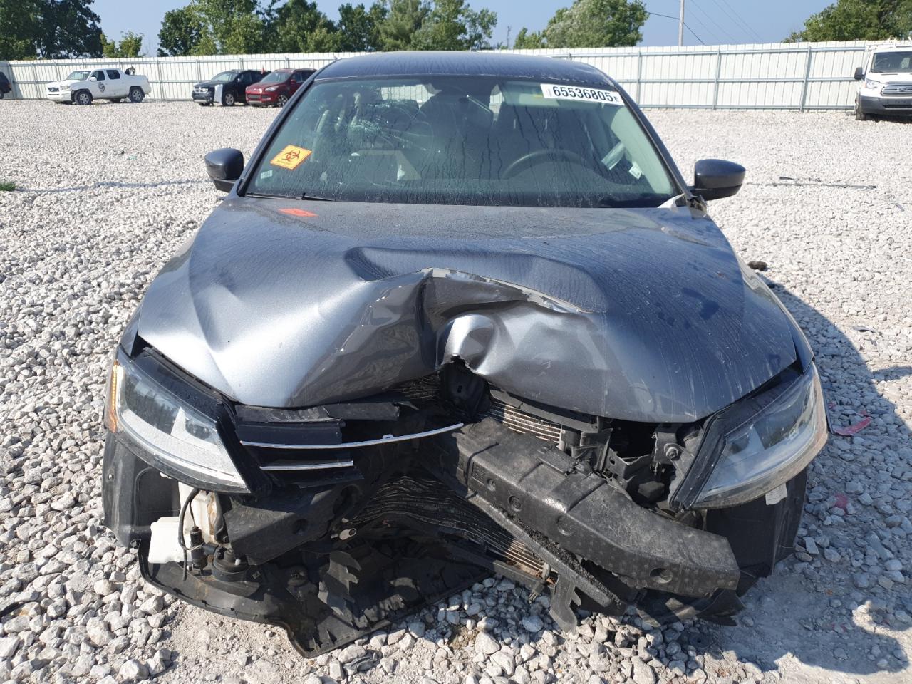 2017 Volkswagen Jetta S - Фото 5