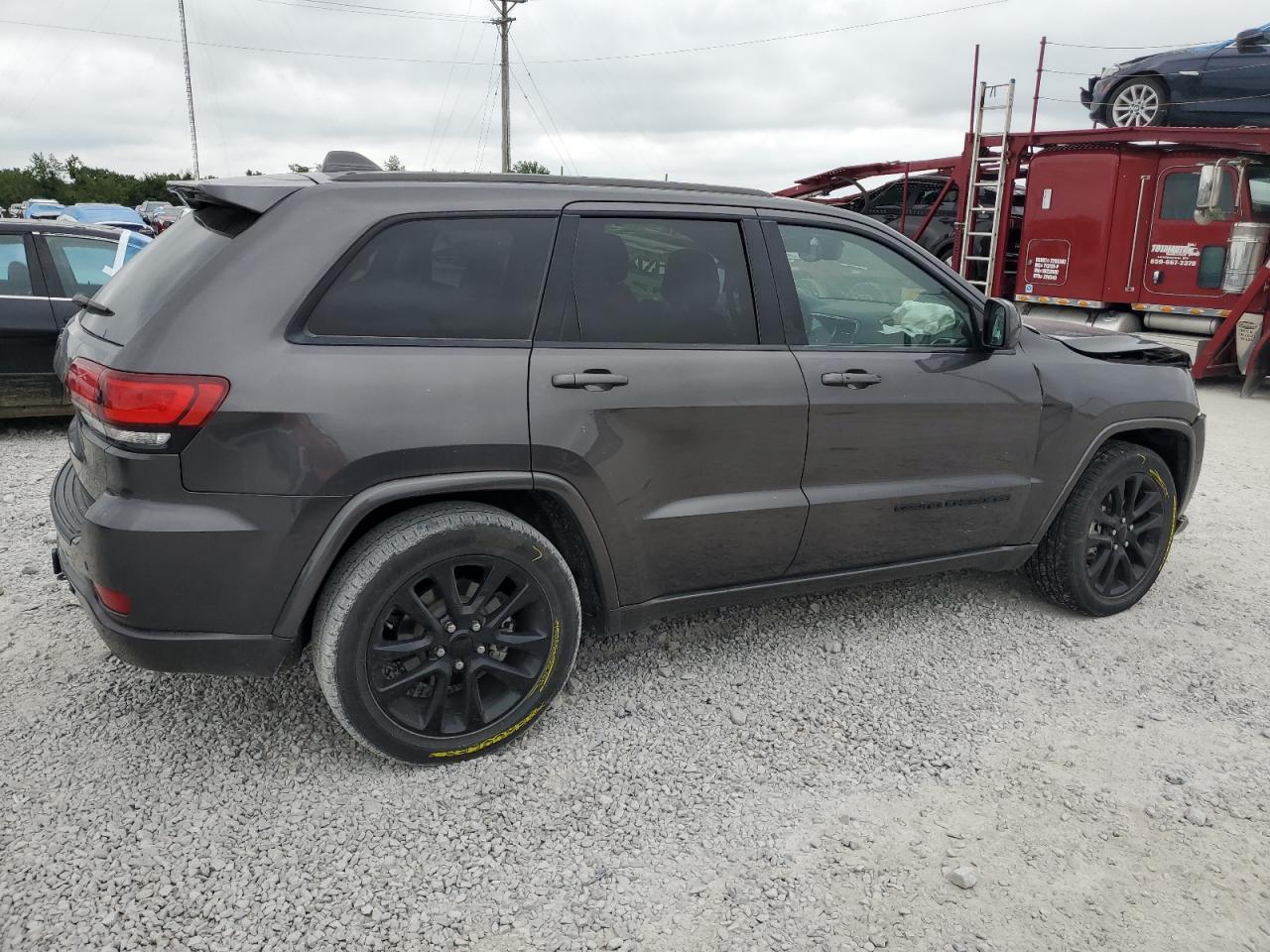 2019 Jeep Grand Cherokee Laredo - Фото 3