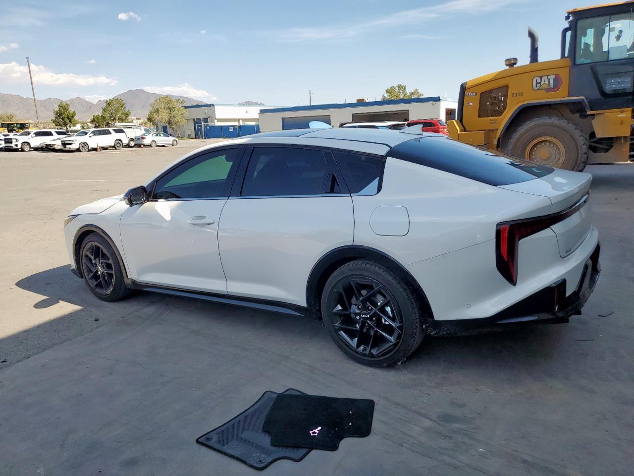 2025 Kia K4 Gt-Line Turbo - Фото 2