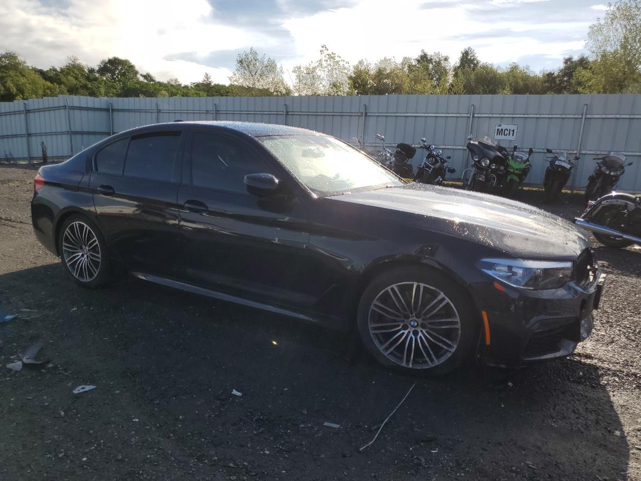 2019 BMW 540 Xi - Фото 4