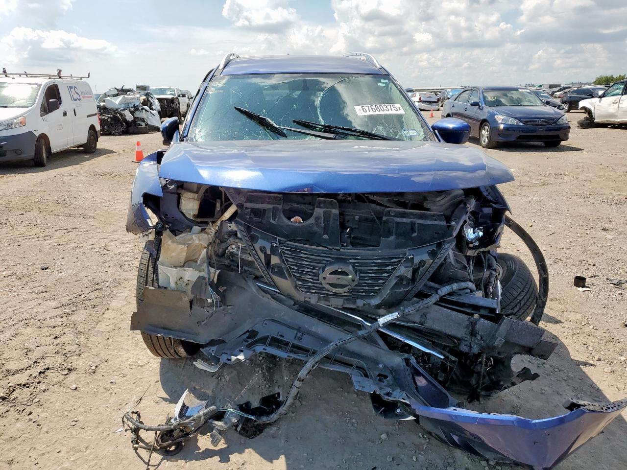 2017 Nissan Rogue S - Фото 5