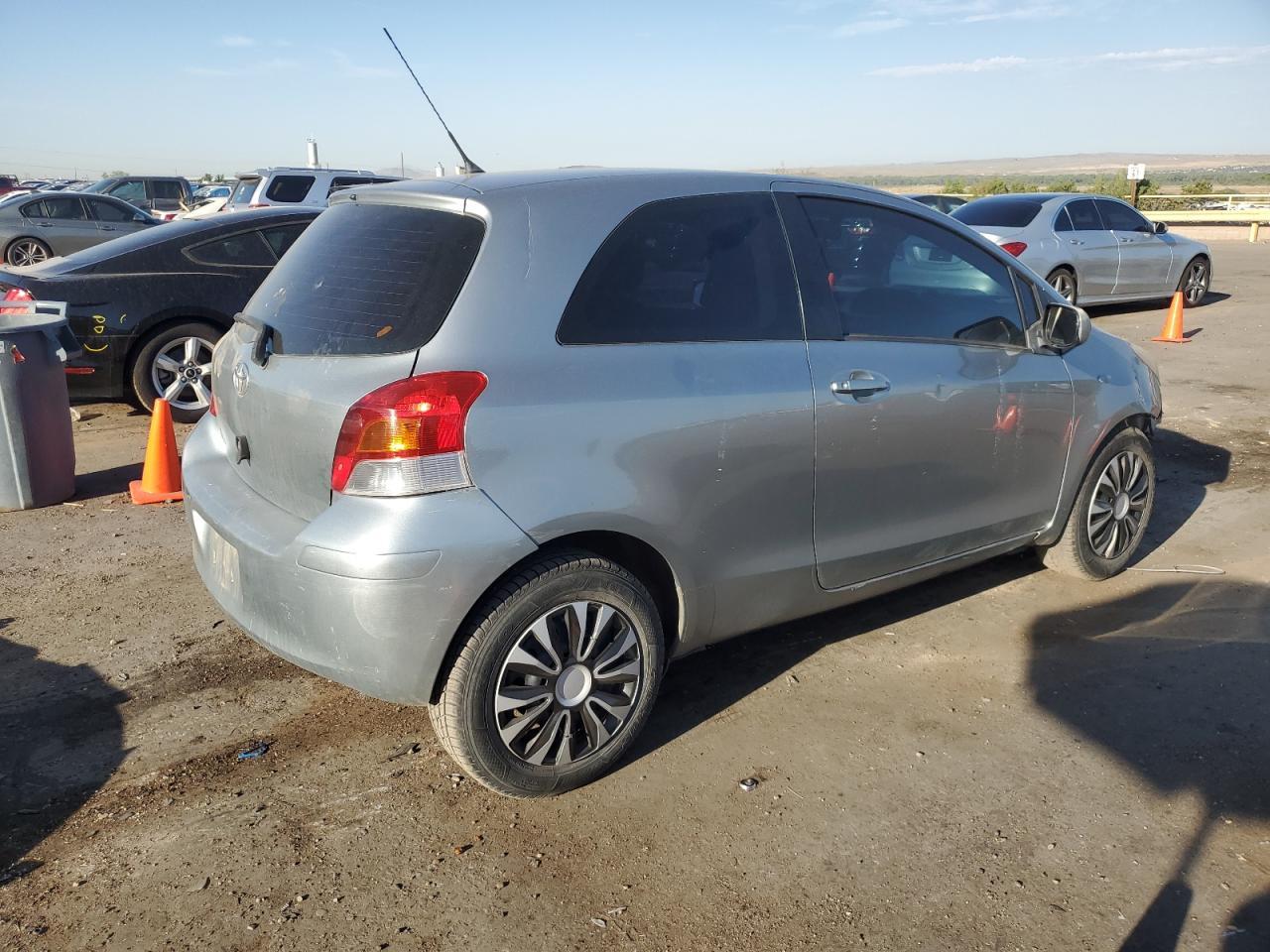 2009 Toyota Yaris - Image 3