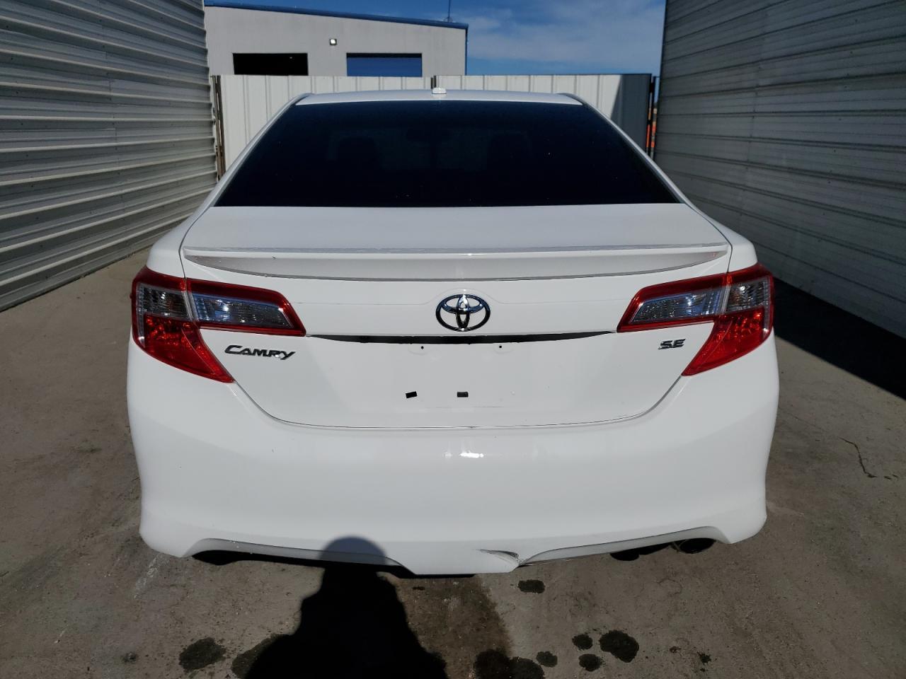 2013 Toyota Camry L - Фото 6