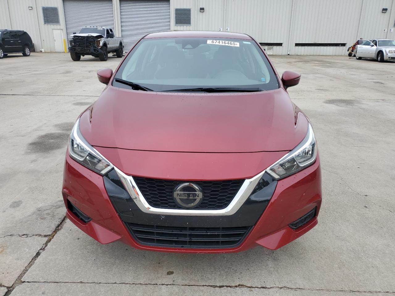 2020 Nissan Versa Sv - Image 5