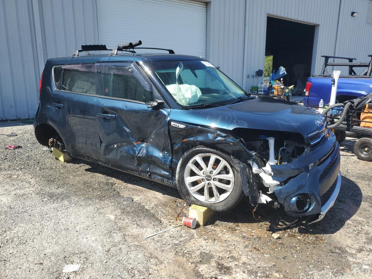 2017 Kia Soul + - Image 4