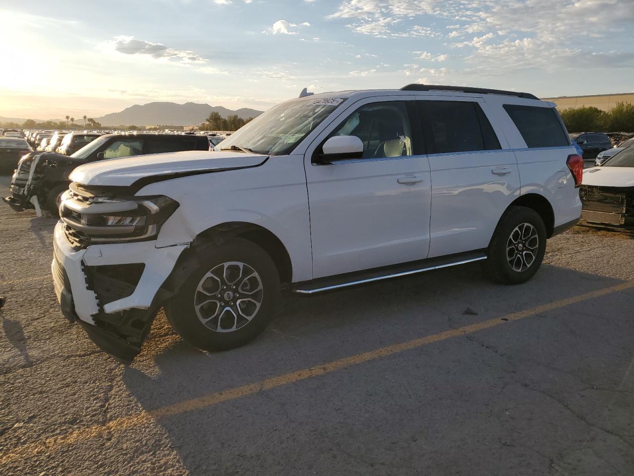 2023 Ford Expedition Xlt
