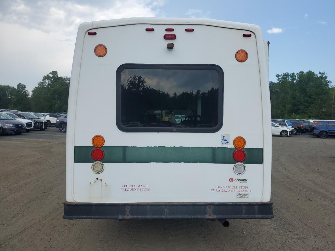 2017 Ford Econoline E350 Super Duty Cutaway Van - Фото 6