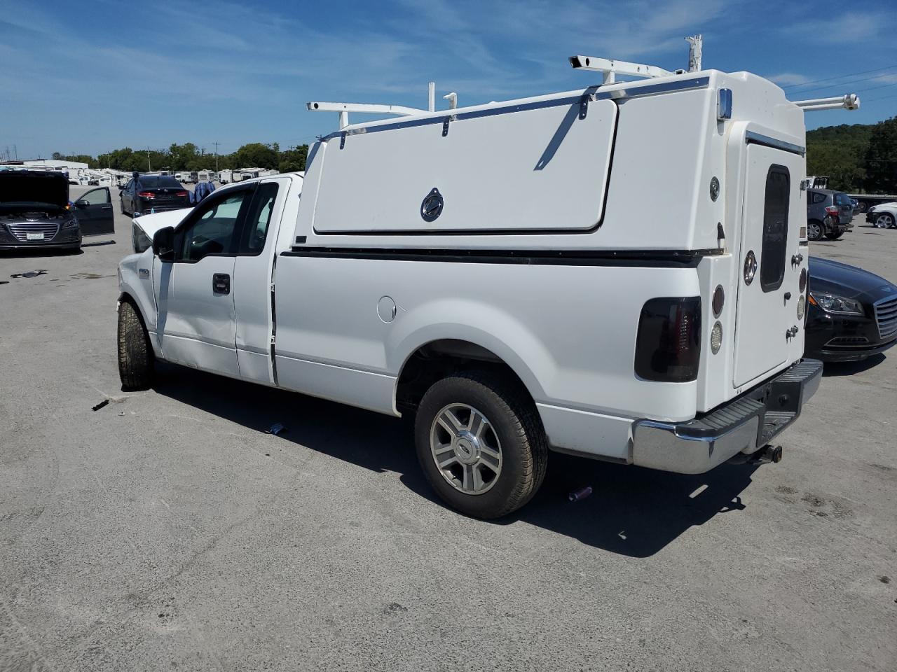 2004 Ford F150 - Фото 2