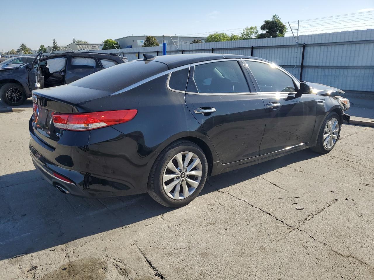 2018 Kia Optima Ex - Фото 3