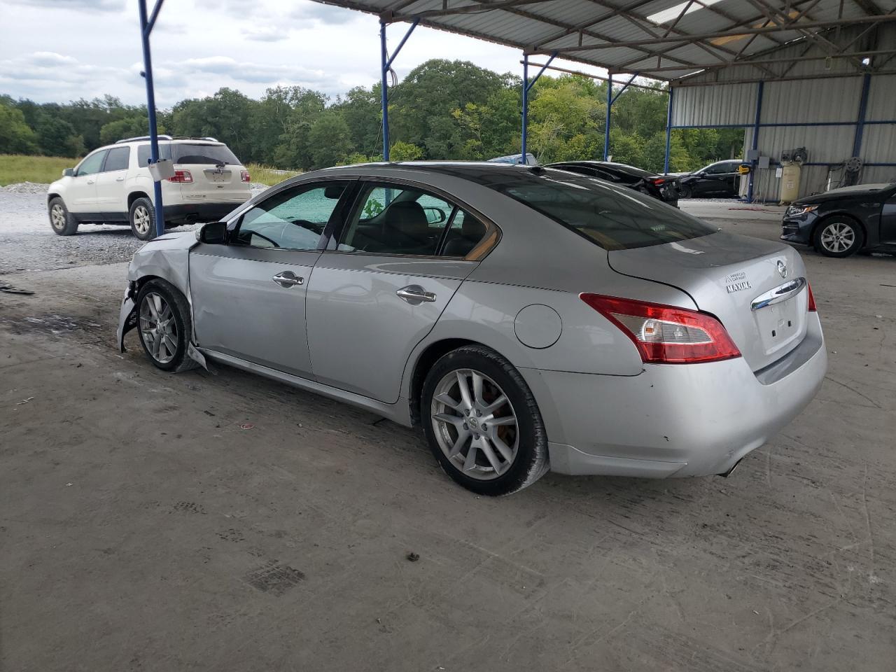 2011 Nissan Maxima S - Фото 2