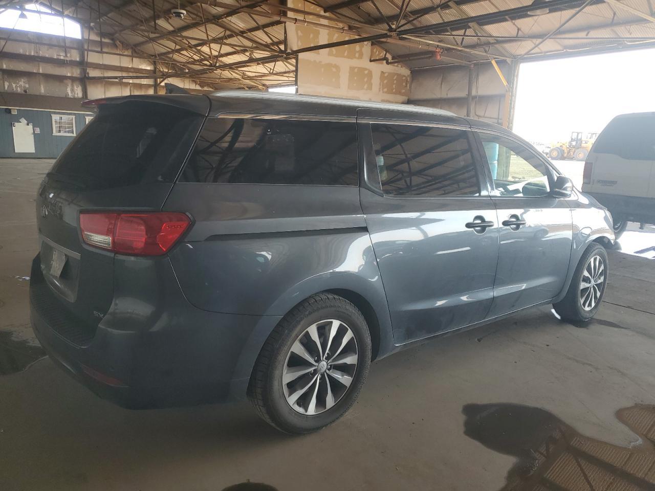 2016 Kia Sedona Ex - Фото 3