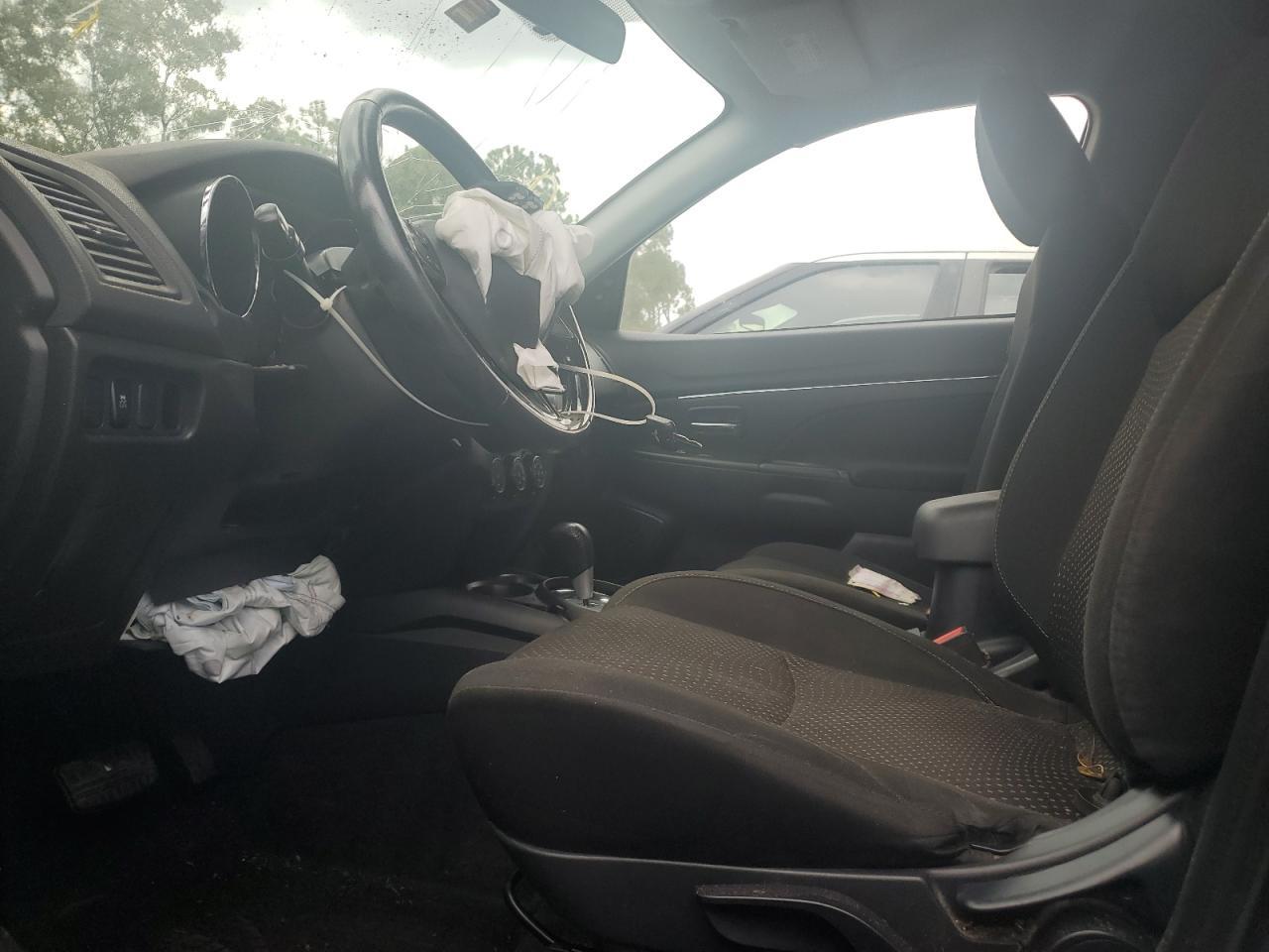 2016 Mitsubishi Outlander Sport Es - Image 7